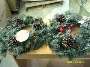 2 24 inch non lit conway wreaths ...