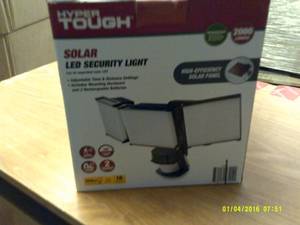 hyper tough solar led security ligh...