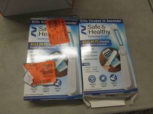 2 Portable UV Disinfecting Lights R...