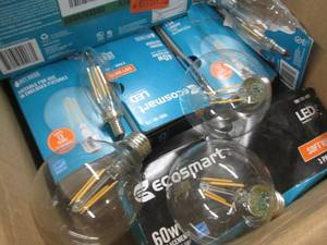 Assorted Ecosmart LED Bulbs...
