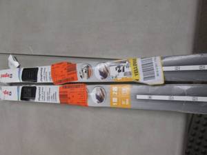 2 Legrand 2 USB2 Outlet Plugmold o...