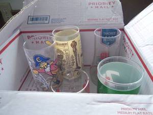 2 7up Glasses 1 Antique glass 2 ca...