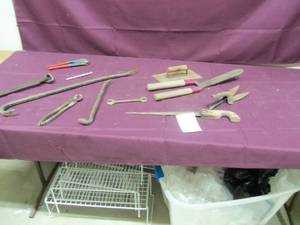 Bucket full of tools (Including bra...