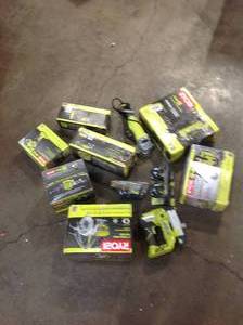Lot with assorted Ryobi Tools various kinds and conditions customer returns see pictures