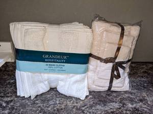 lot 48 image: 24 New Wash Cloths & Towel Set