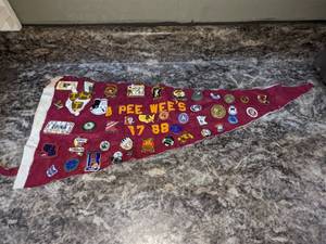 lot 80 image: Great Collection of 1980s Minnesota High School Hockey Team Pins