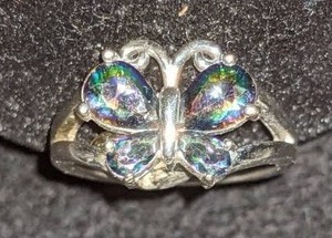 lot 13 image: Sterling Silver Butterfly Ring wAlexandrite Stones
