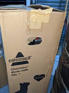 lot 217 image: BISSELL Cleanview Bagless Vacuum Cleaner, 2486, Orange