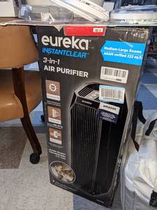 lot 218 image: Eureka Instant Clear 26 NEA120 Purifier 3-in-1 True HEPA Air Cleaner with Carbon Activated Filter and UV LED