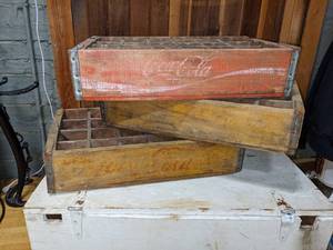lot 18 image: Vintage Coca-Cola Wood Bottle Cases