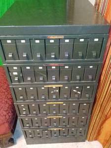 lot 5 image: 45 drawer Technicon lab aid slide file system.
