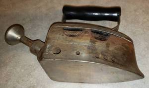lot 12 image: Antique Iron