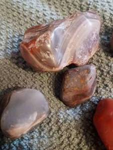 lot 43 image: Lake Superior Agates