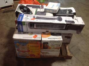Pallet with assorted Heaters various Brands, Types and conditions open boxes see pictures