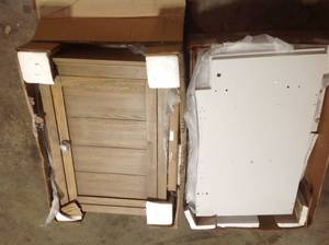 Pallet with Bath furniture see pictures