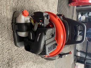 Echo 233 MPH 651 CFM 63.3cc Gas 2-Stroke Cycle Backpack Leaf Blower with Tube Throttle in good condition