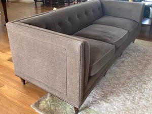 lot 1 image: Amazing Quality Sofa by Baker (Wren Tufted Sofa)