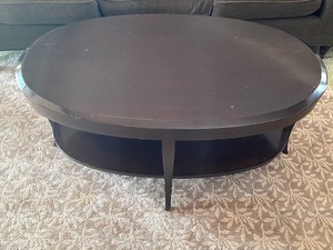 lot 20 image: Oval Shaped CoffeeCocktail Table