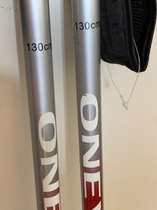 lot 86 image: One Way Diamond 600 Ski Poles (130cm)