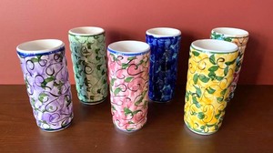 lot 117 image: Six Decorative Floral Painted Vases from Mexico