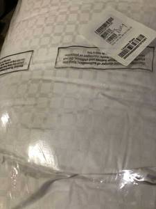 Legends Royal Firm Down King Pillow (1), PP52-K-WHITE, NEW