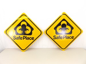lot 12 image: 2 Safe Place Metal 24 Square Signs