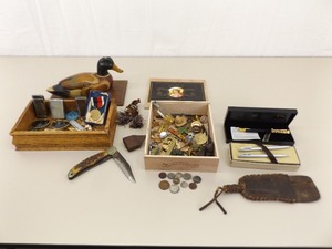 lot 20 image: 2 Wood Boxes Full of War Medals, Zippo, Cufflinks, Pocket Knives etc.