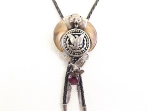 lot 23 image: Vintage Sterling Silver Bear Claw, Eagle Navajo Chiefs Statement Bolo Tie
