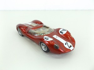 lot 82 image: Vintage 1960s Revel 132 Scale Slot Car