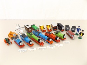 lot 88 image: Lot of Authentic Vintage Ertl Thomas The Train Die Cast