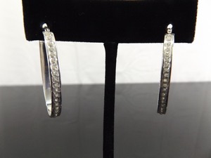 lot 65 image: .925 Sterling Silver Crystal Oval Hoop Latch Hook Earrings
