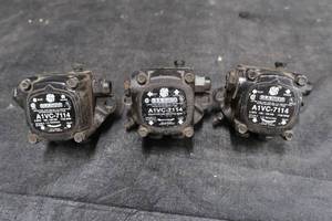 lot 42 image: OIL BURNER PUMPS