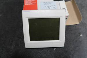 lot 59 image: THERMOSTATS