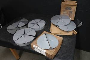 lot 112 image: ROUND DAMPERS