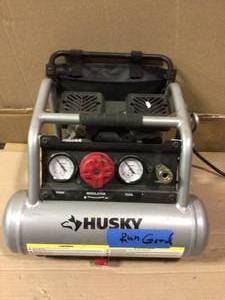 Husky 1 Gal Portable electric Air Compressor open box see pictures