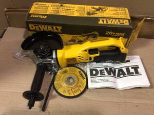 Dewalt 20-Volt MAX Cordless 4-12 in. to 5 in. Grinder (Tool Only) see pictures