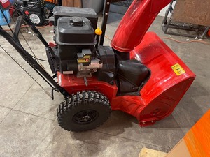 Toro Power Max 24 in. 252 cc Two Stage Gas Snow Blower good conditions see pictures