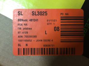 lot 111 image: John Deere 107 Twin Bagger for 42-in Tractor see pictures