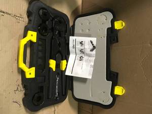Multi-Head PEX Crimp Tool Kit by Apollo