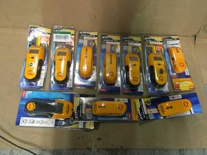 MIX LOT OF ZIRCON STUDSENSOR