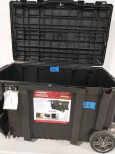 lot 26 image: HUSKY TOOL BOX