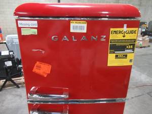 lot 205 image: Galanz 10.0 cu. ft. Retro Top Freezer Refrigerator with Dual Door True Freezer, Frost Free in Red GLR10TRDEFR