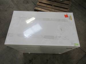lot 208 image: Magic Chef 7.0 cu. ft. Chest Freezer in White -4 HMCF7W4