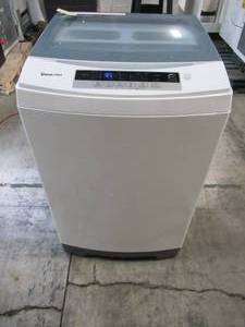 lot 310 image: Magic Chef 3.0 cu. ft. Compact Top Load Washer with Stainless Steel Drum in White MCSTCW30W4