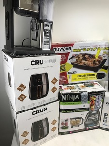 SALVAGE LOT Kitchen Appliances