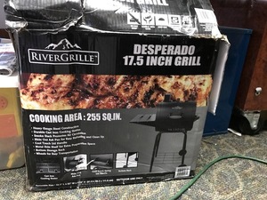 Desparado 17.5 Inch Grill (Dented)