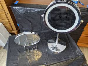 lot 312 image: Pair of Makeup Mirrors