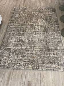 lot 38 image: 5 x 73 Brown & Tan Modern Rug