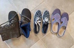 lot 417 image: Three Pairs of Womens Size 8 Shoes in Various Styles