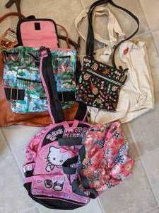 lot 423 image: Assortment of Womens Bags - Hello Kitty & Others